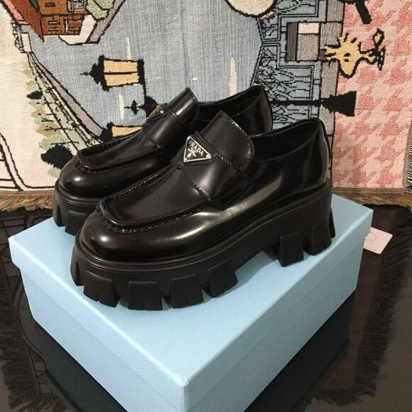 Prada Black Women's Size Loafers - Picture 1 of 4